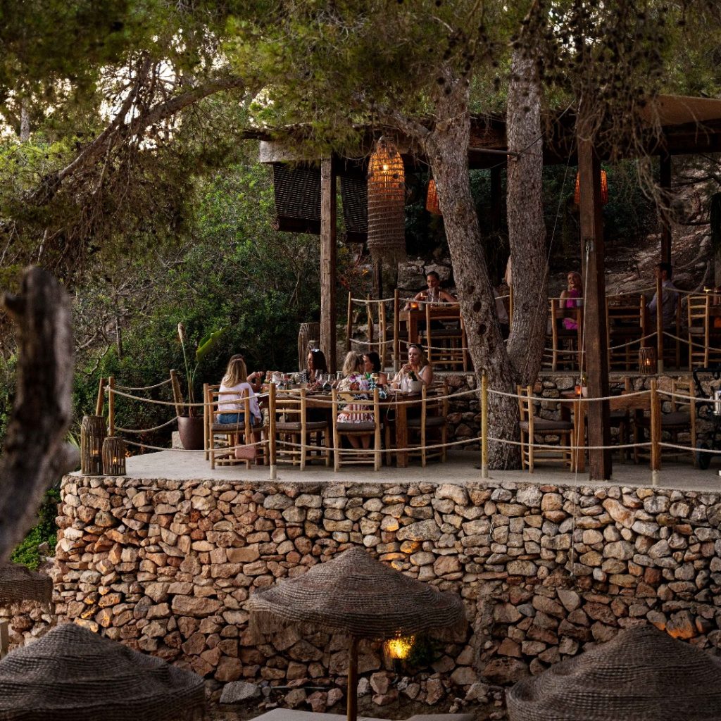 ladies guide ibiza: best restaurants