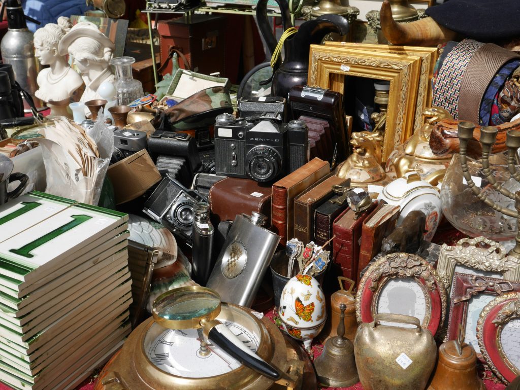 second-hand items in san jordi flea market